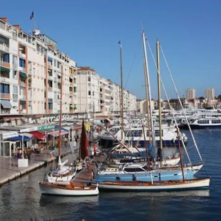 Avec Jardin Et Proche Apartment Toulon